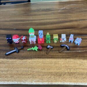 Assorted Minecraft Christmas Advent Calendar Mini Figures Lot